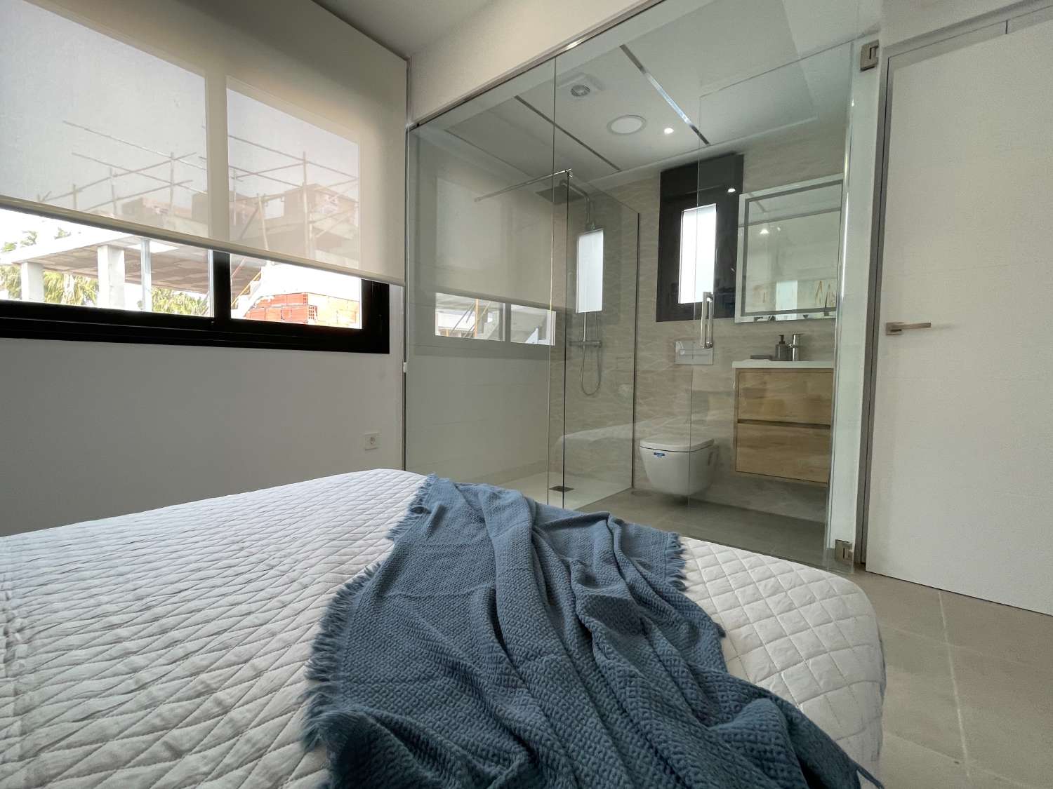 Bella villa bifamiliare "New Build" con 3 camere da letto con piscina privata a Santiago de la Ribera