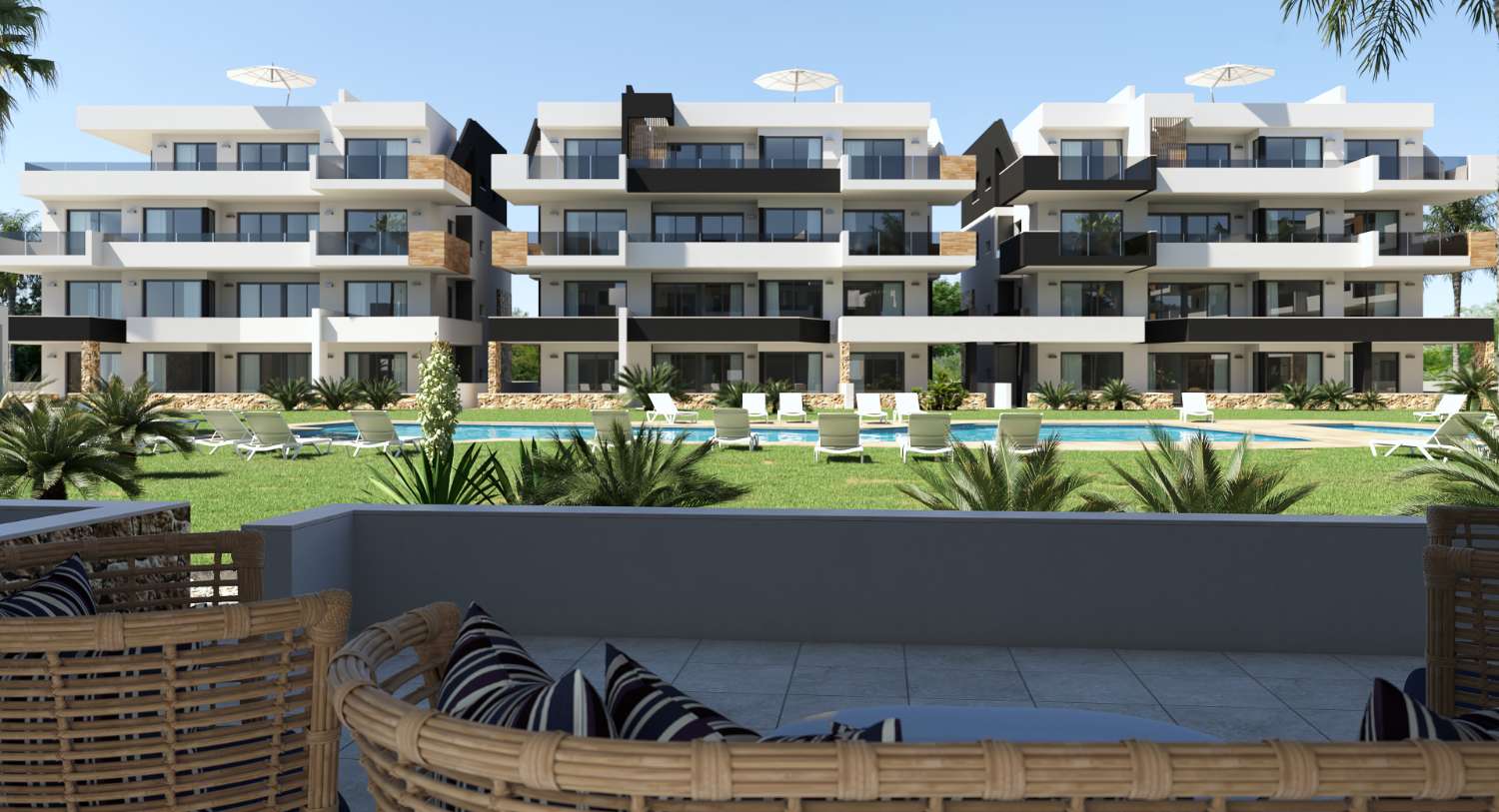 Encantador 'New Build 2 dormitorios totalmente amueblado apartamento en planta baja con piscina comunitaria en Playa Flamenca