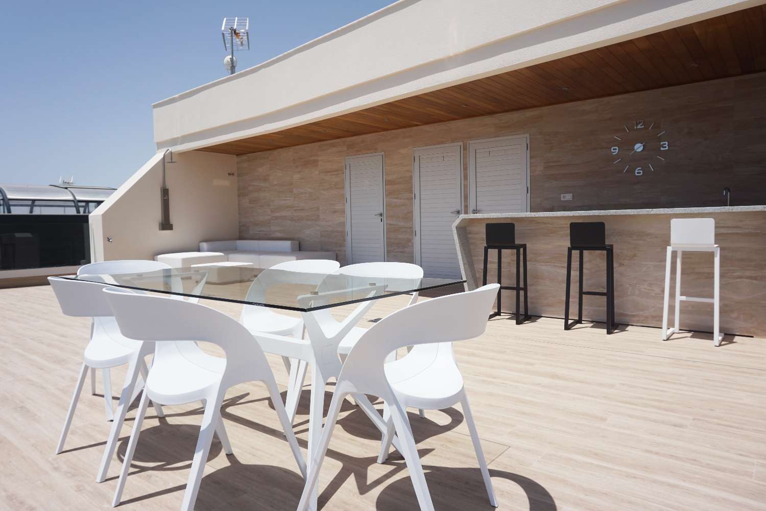 Impresionante villa independiente de 4 dormitorios 'New Build' con piscina privada en Campoamor