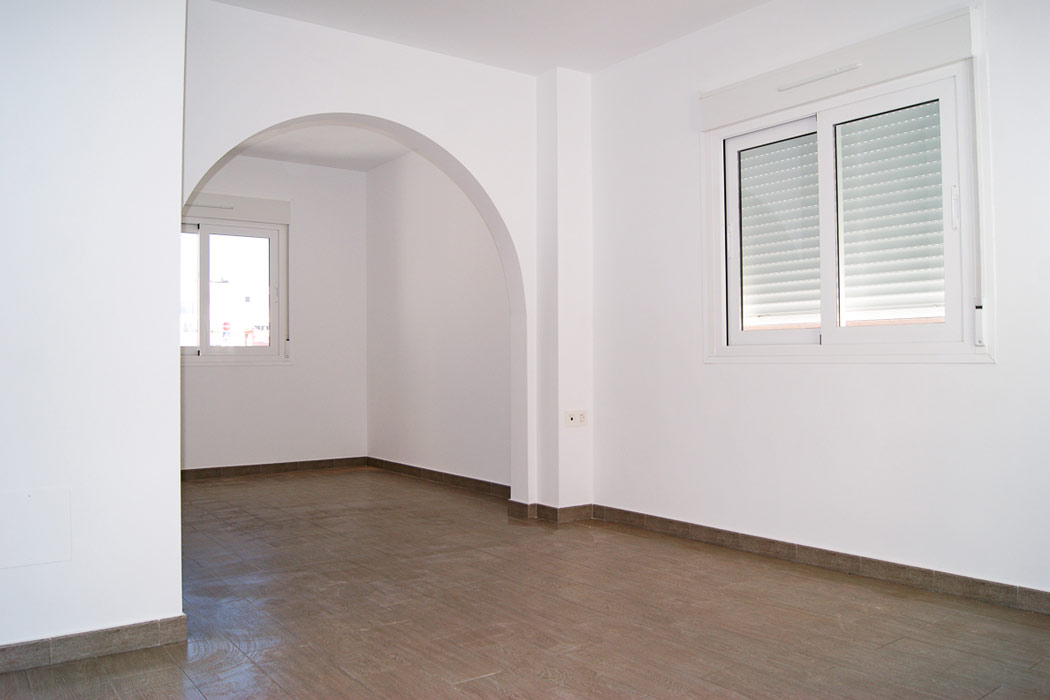 Impressive 'New Build 2 bedroom townhouse with communal pool in Gran Alacant