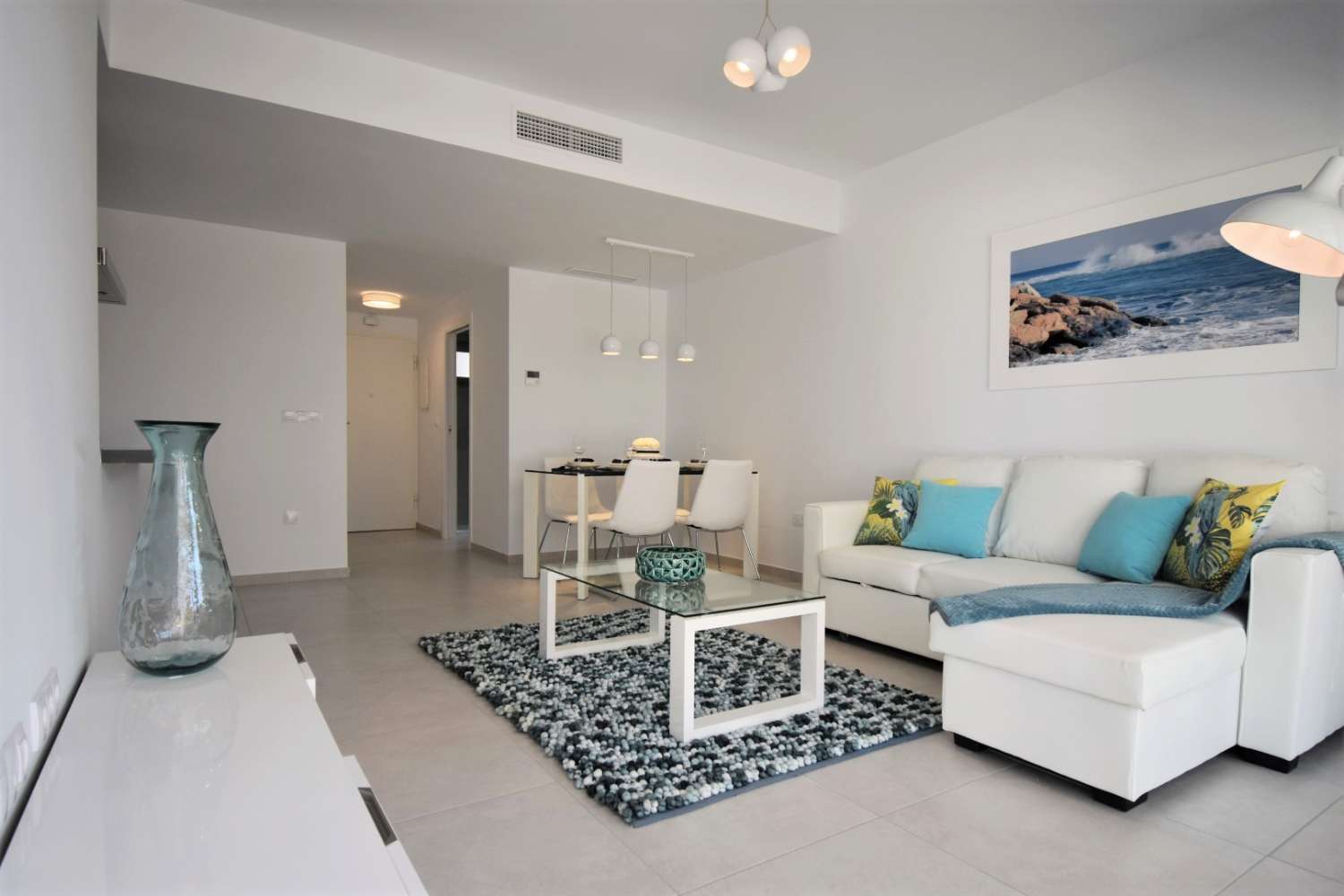 Stunning 'New Build' 2 bedroom apartment with communal pool just 200m in Los Dolses, Villamartin