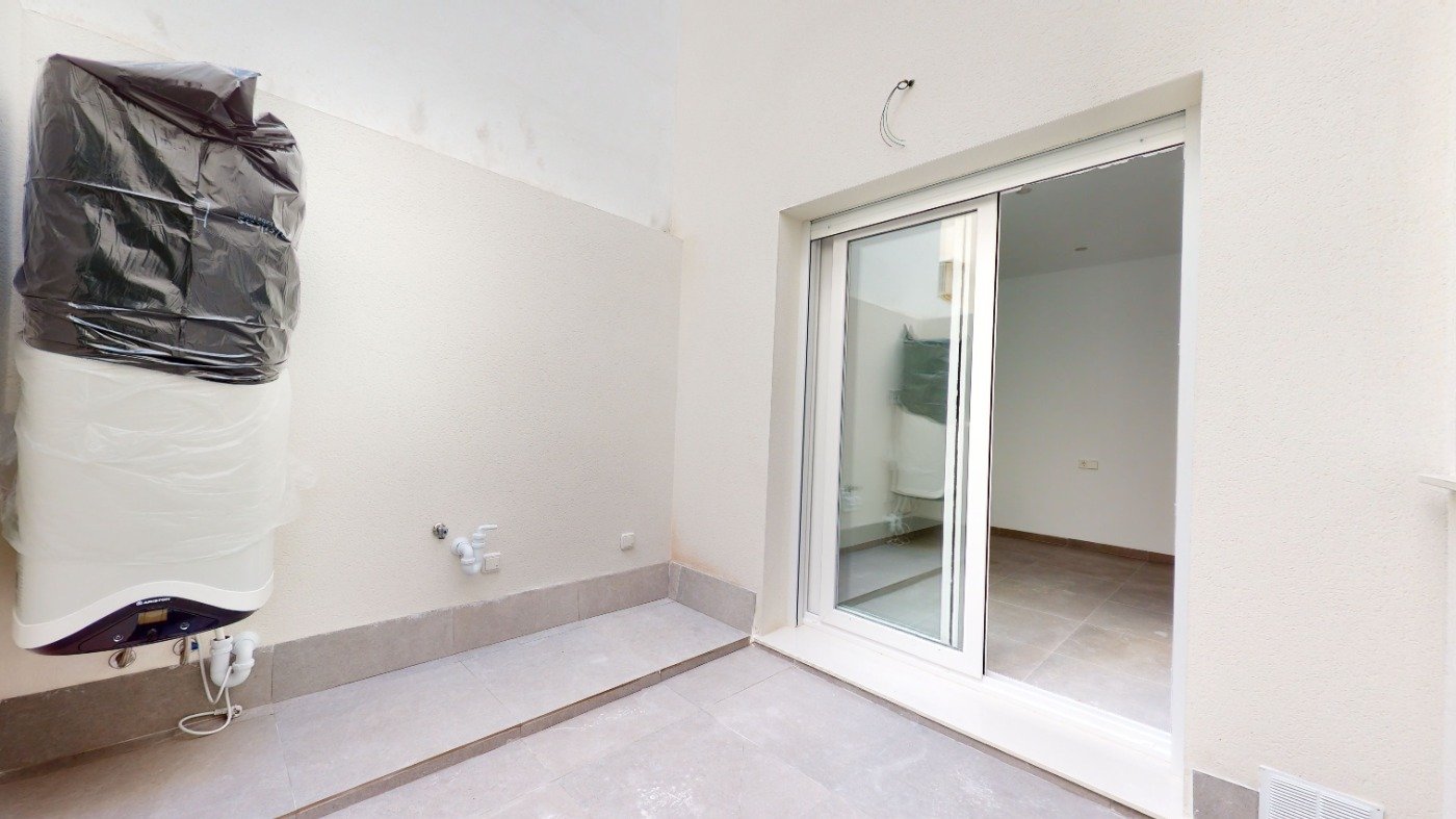 Favoloso bungalow al piano terra con 2 camere da letto "New Build" con piscina comune a San Pedro del Pinatar