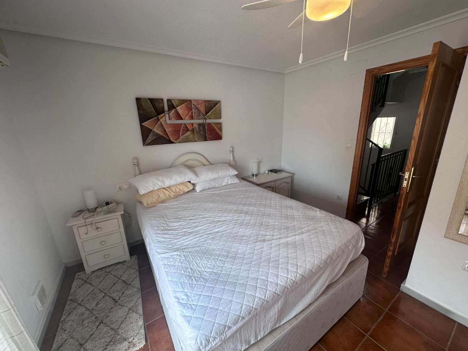 Fantástica Casa Adosada de 2 Habitaciones y 2 Baños en Catral, Alicante - €108.500