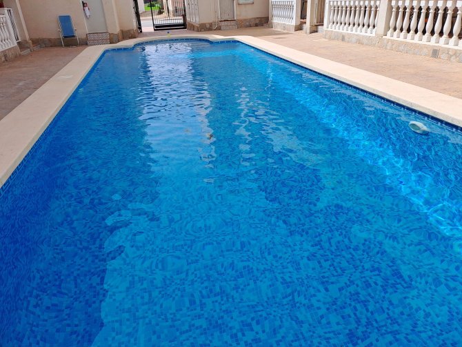 Fantastic Opportunity: 2 Bed, 2 Bath Townhouse with Communal Pool in Catral, Alicante