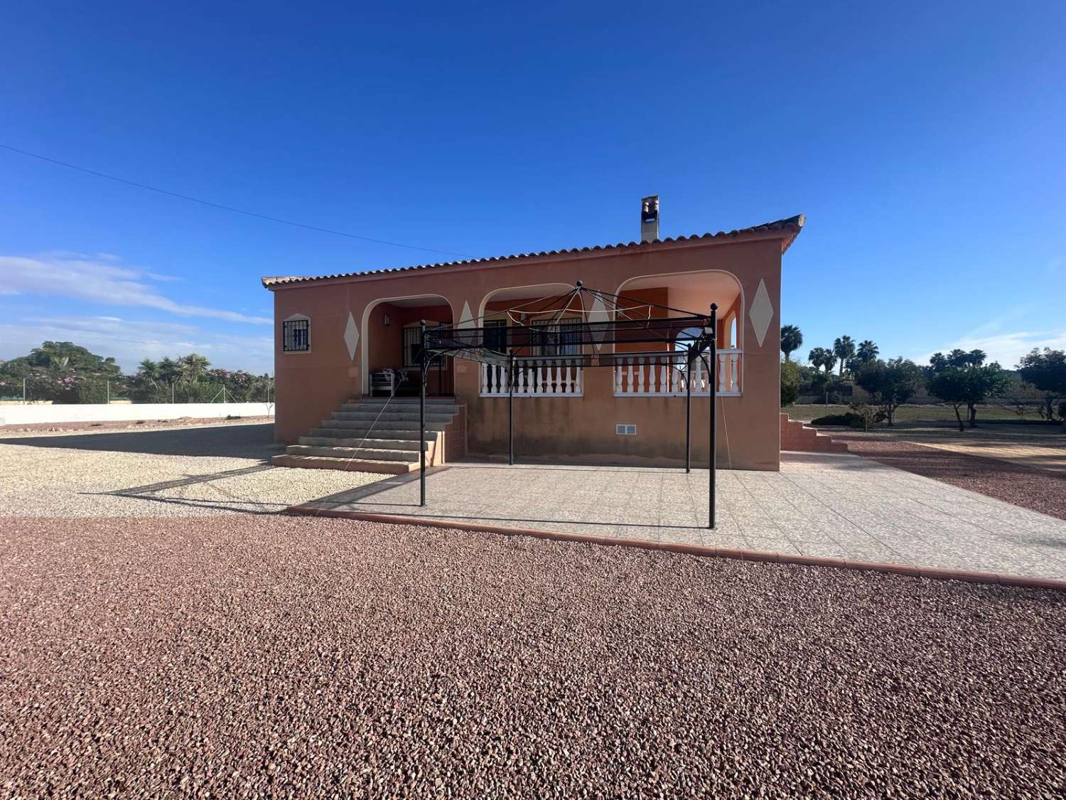 Amazing 3-Bedroom Villa for Sale in the Heart of Catral Countryside