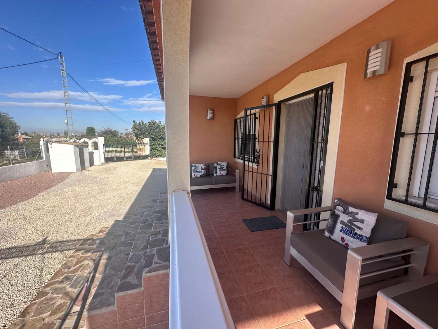 Amazing 3-Bedroom Villa for Sale in the Heart of Catral Countryside