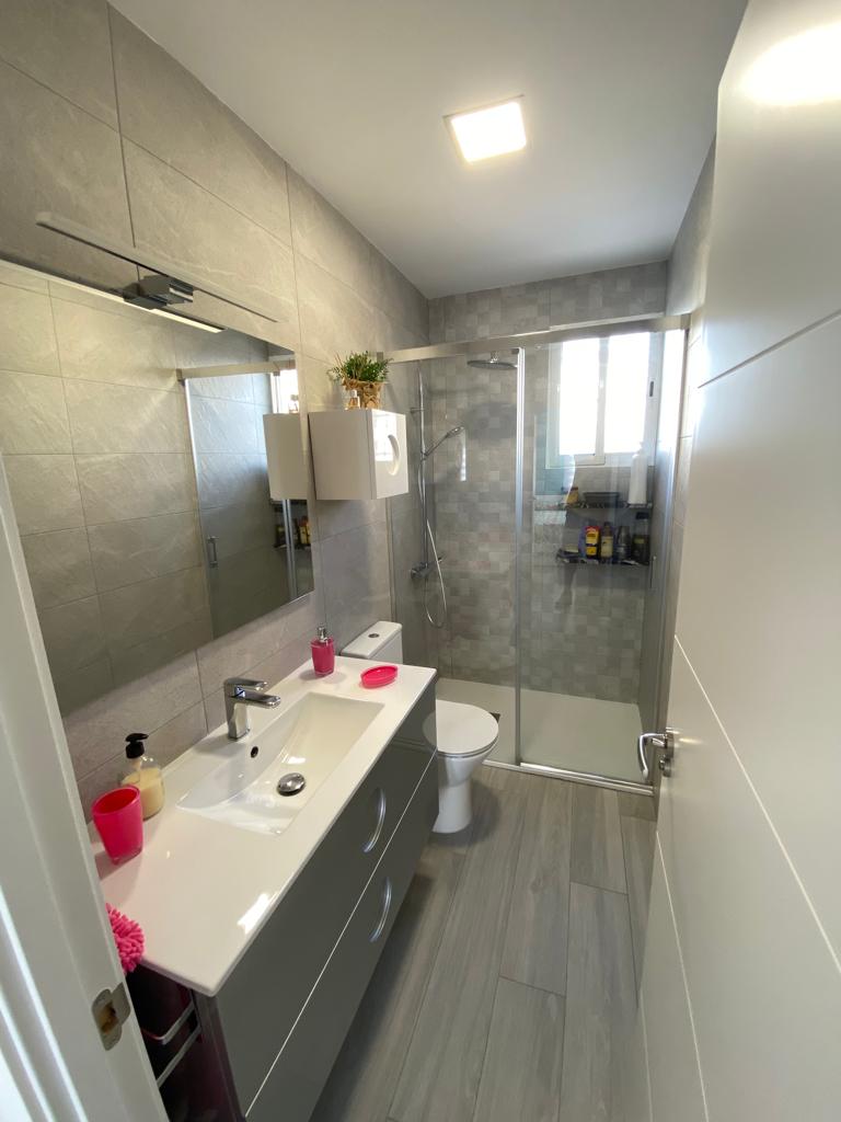 Detached 2-Bedroom, 1-Bathroom Modern House in Urb. La Marina