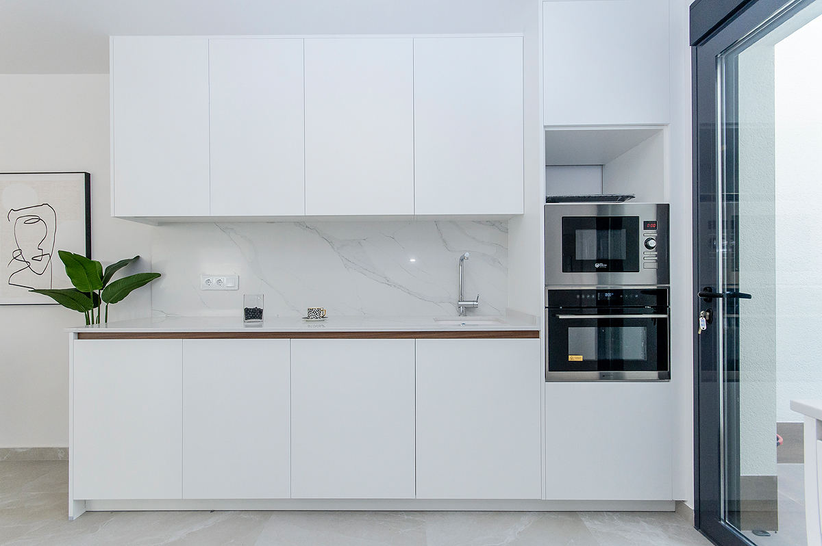 Aantrekkelijke 'Nieuwbouw' 3 slaapkamer top of begane grond bungalow met gemeenschappelijk zwembad in San Miguel de Salinas