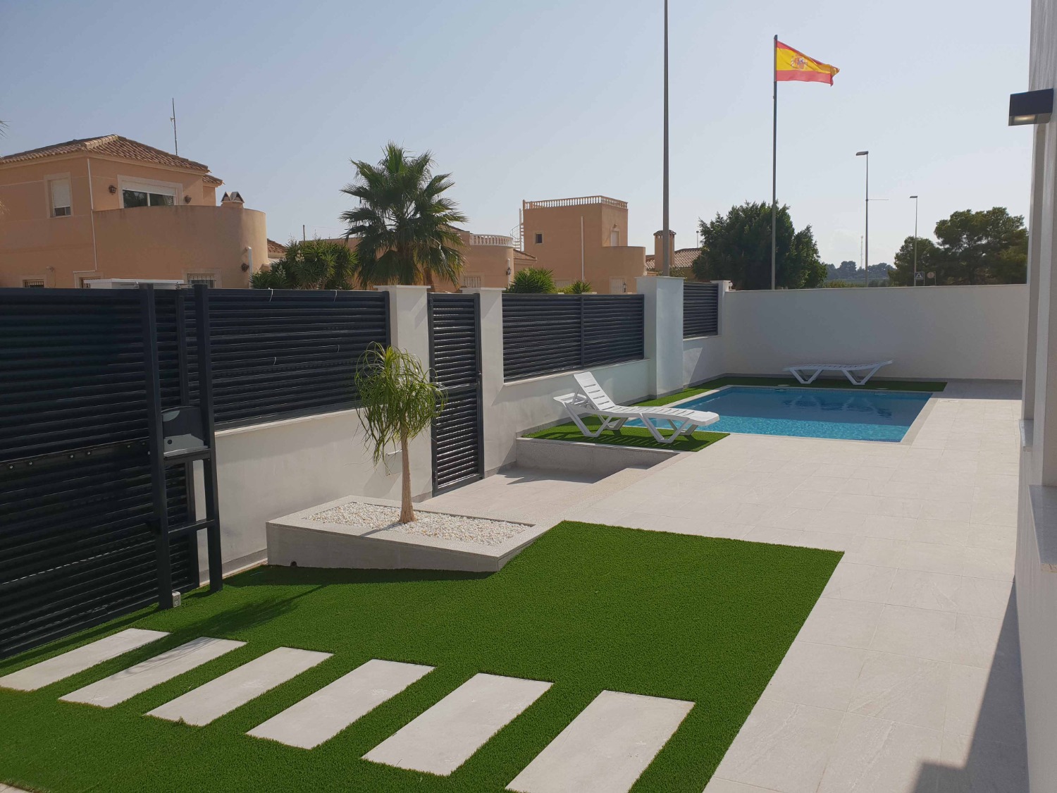 Impressive 'New Build' 3 bedroom detached villa with optional private pool in Piñar de Campoverde, Pilar de la Horadada