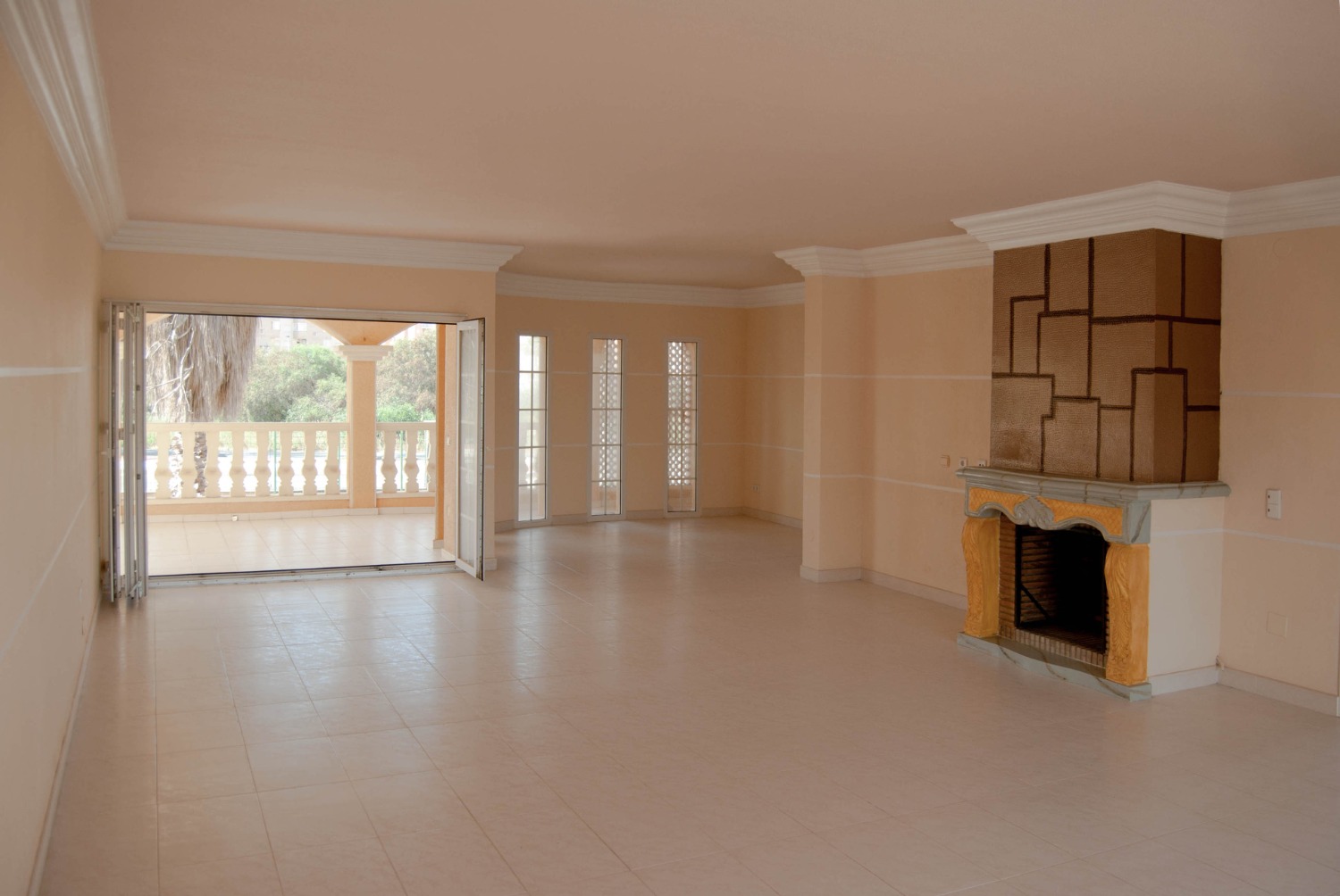 Amazing 'Key Ready' Mediterranean style luxury 3 bed detached villa with private pool in La Manga