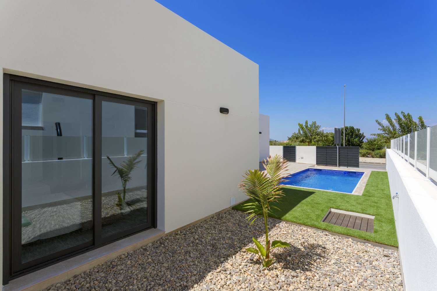 Alluring 'Key Ready' modern 3 bedroom detached villa with private pool in Daya Nueva