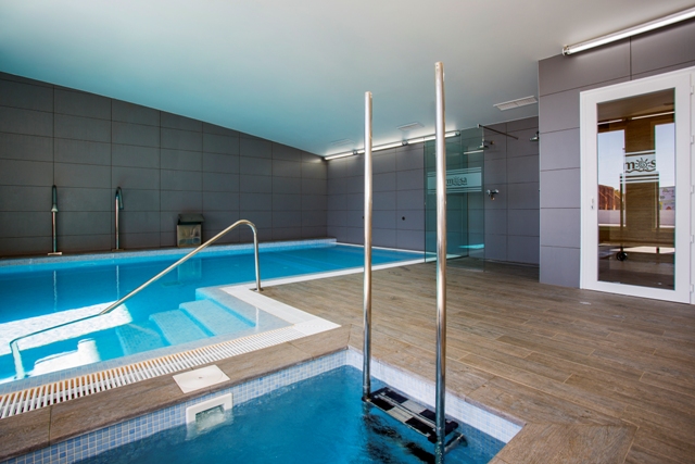 Impressionante appartamento moderno con 3 camere da letto "Key ready" con piscina comune e palestra a Los Dolses