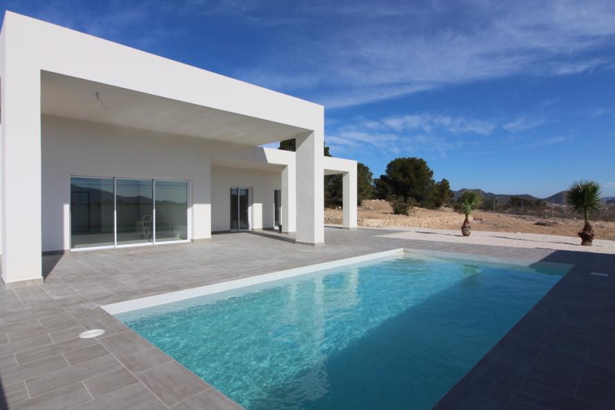 Beautiful 'New Build' modern 3 bedroom detached villa with private pool in Pinoso