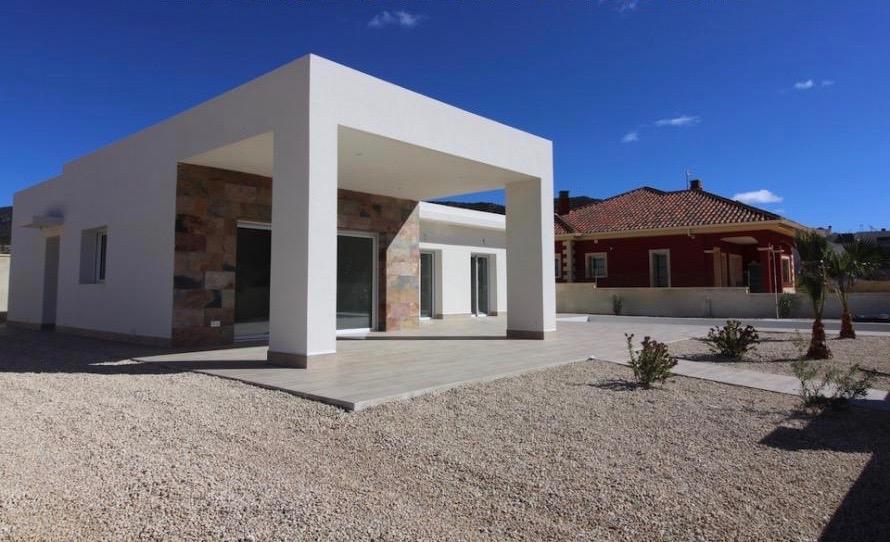 Fantastic 'New Build' modern 3 bedroom detached villa with private pool in La Romana