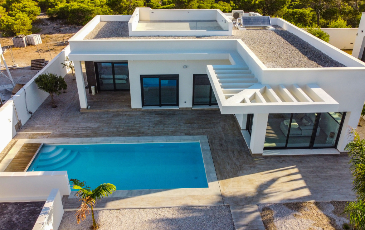 Impressive 'New Build' 3 bedroom detached villa with optional private pool in Ciudad Quesada